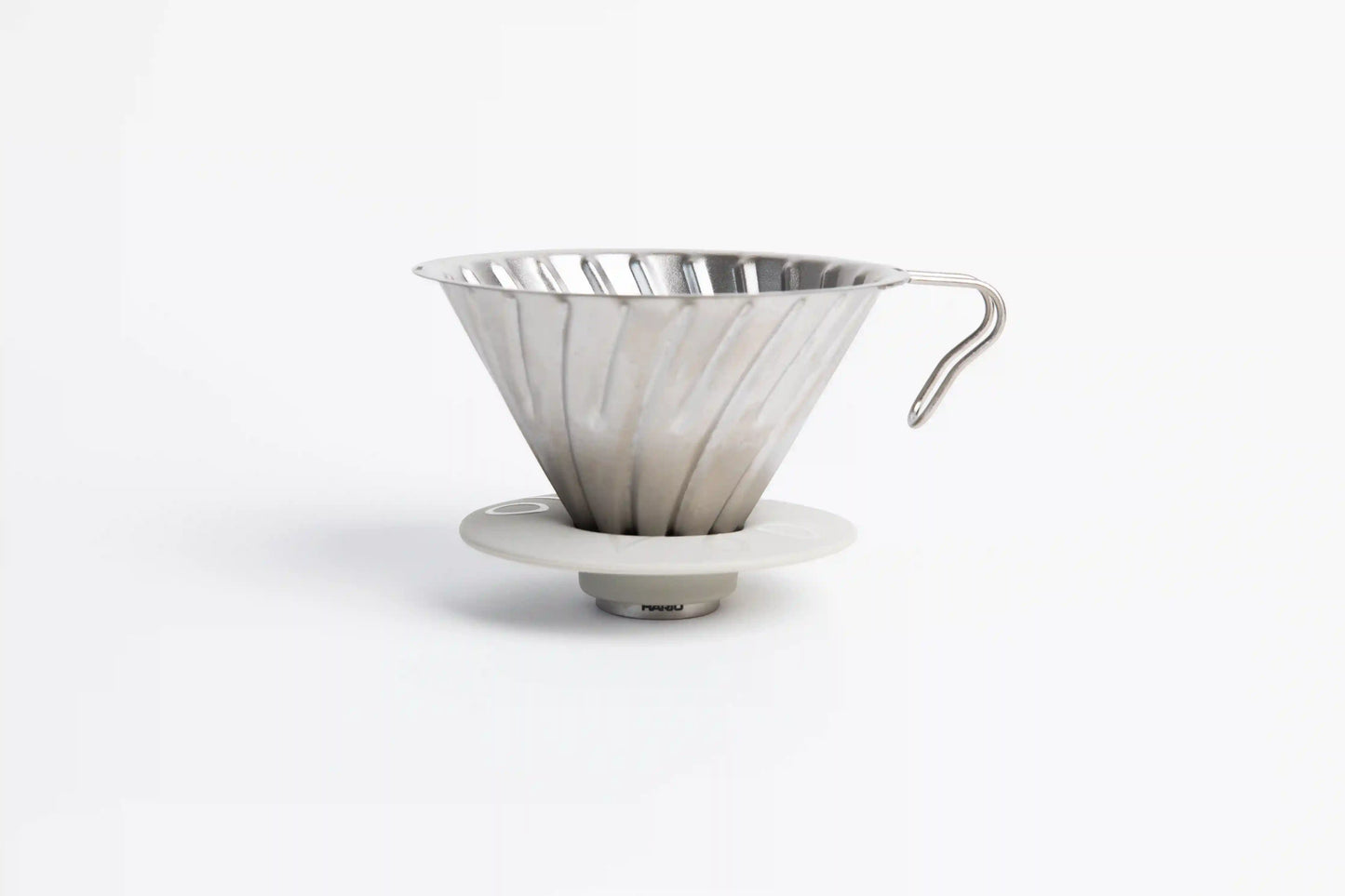 V60 Titanium Dripper 02