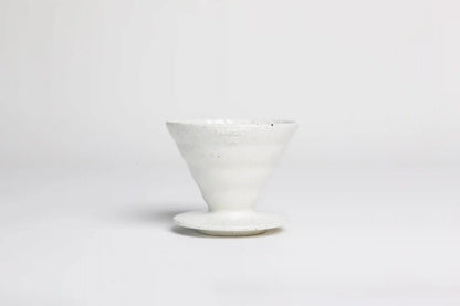 V60 Ceramic Coffee Dripper 02 "Coffee Grounds"