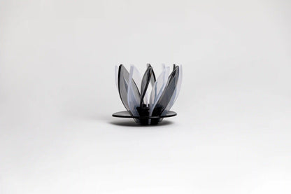 V60 "Suiren" Coffee Dripper 02